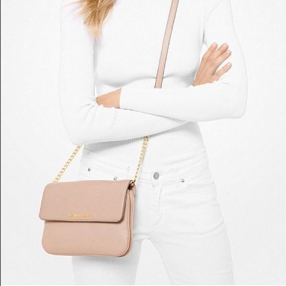 Michael Kors Handbags - Michael Kors Bedford Pebbled Leather Crossbody